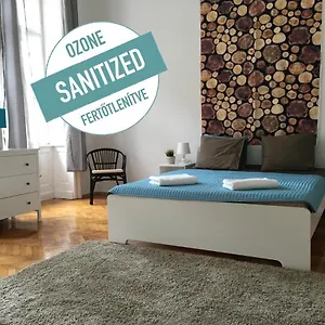 Budget By Hi5-rákoczi 24 Apartamento
