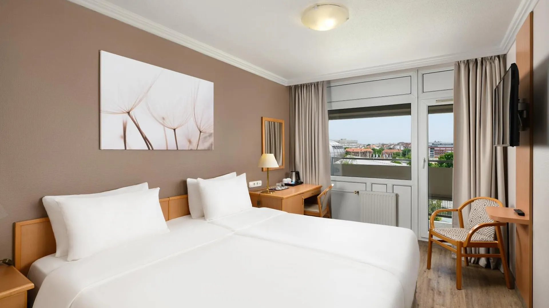 ****  Danubius Hotel Arena Budapest Hungary